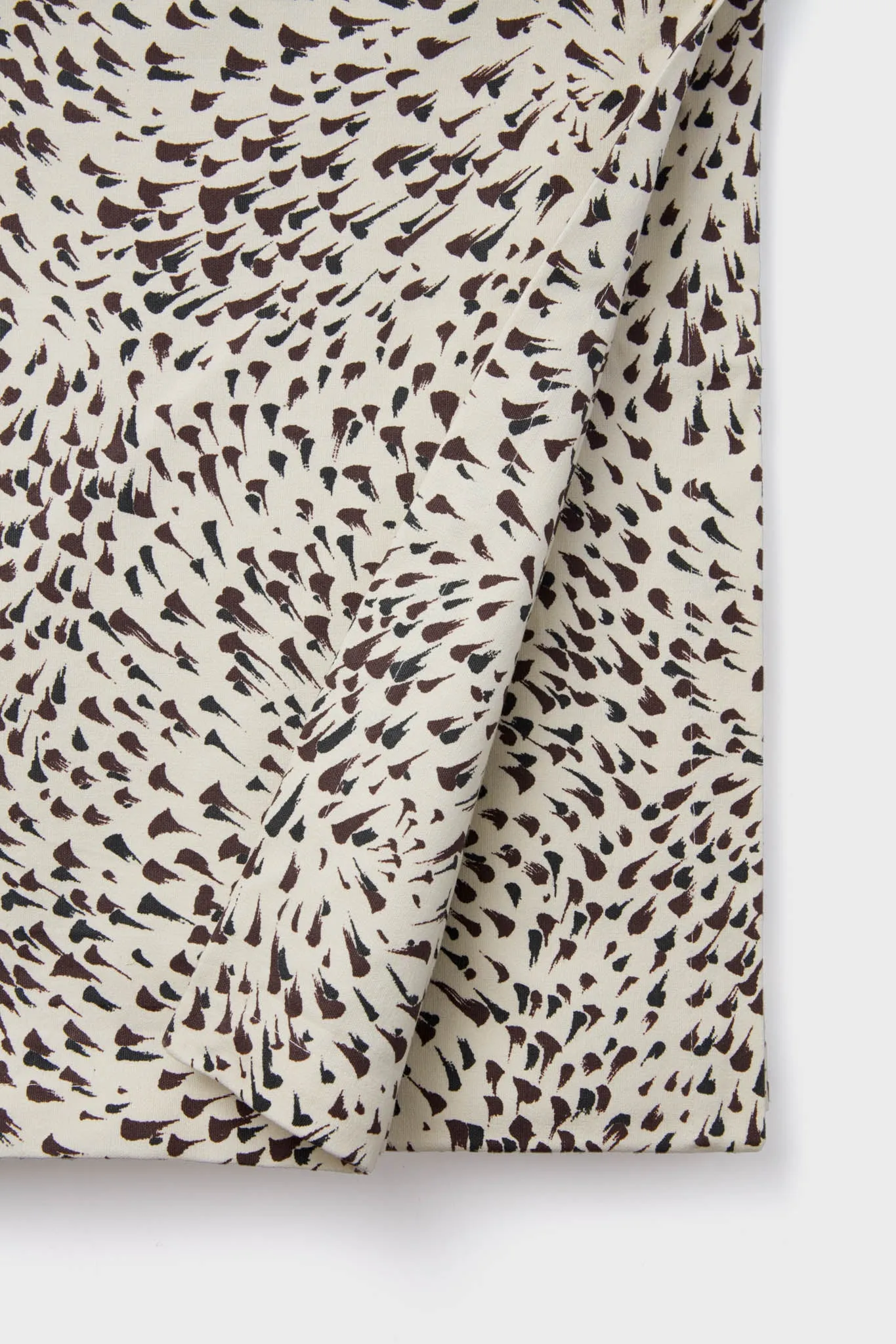Cocoa Dot Tablecloth