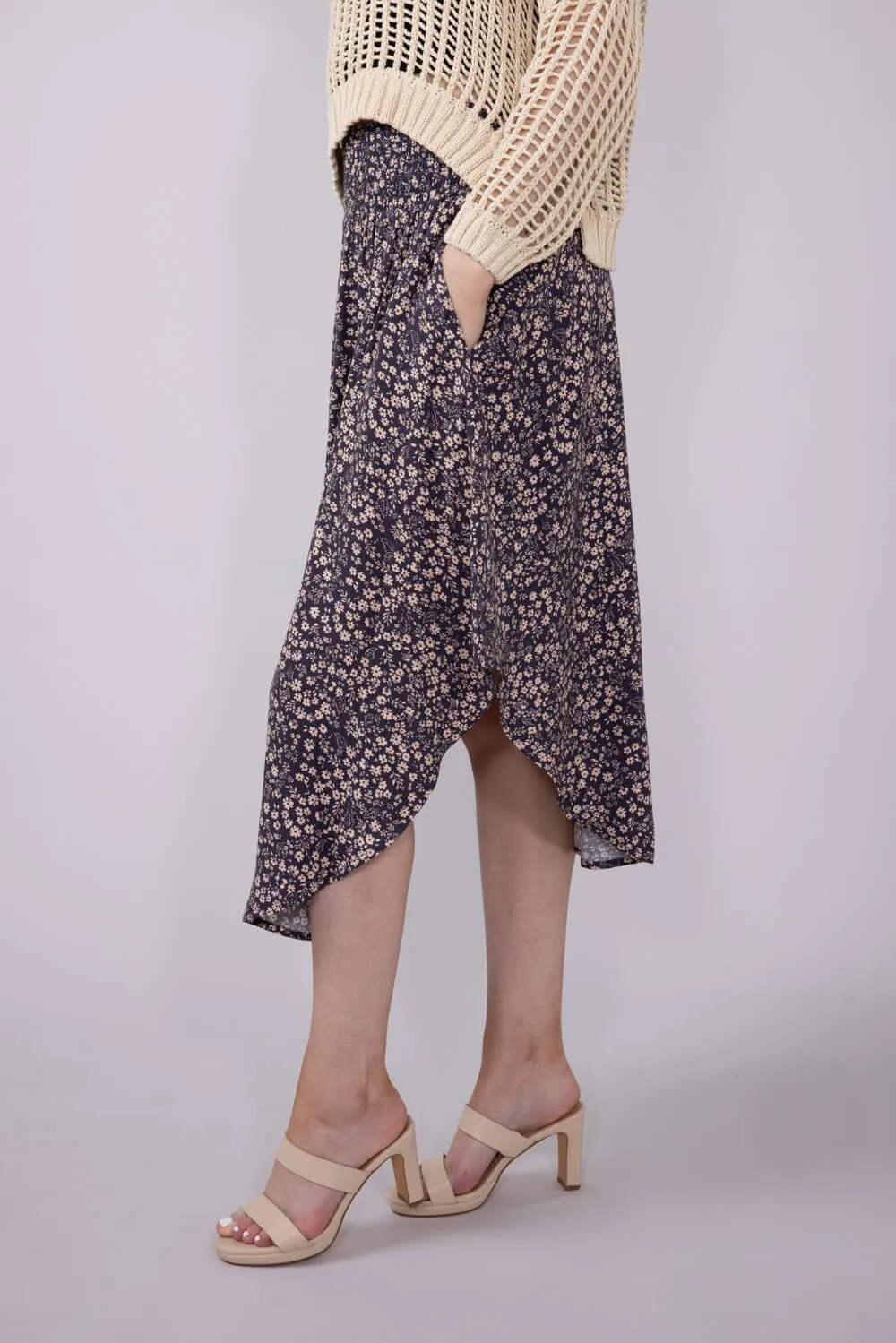 Ditsy Floral Hi-Low Midi Skirt for Women in Purple | VNS16762H8-NIGHTPURPLE