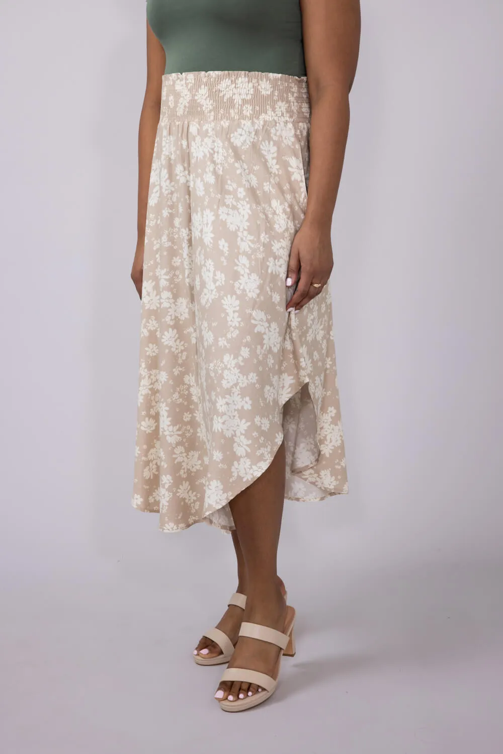 Ditsy Floral Hi-Low Midi Skirt for Women in White Taupe | VNS16762Q6-TAUPEWHITE