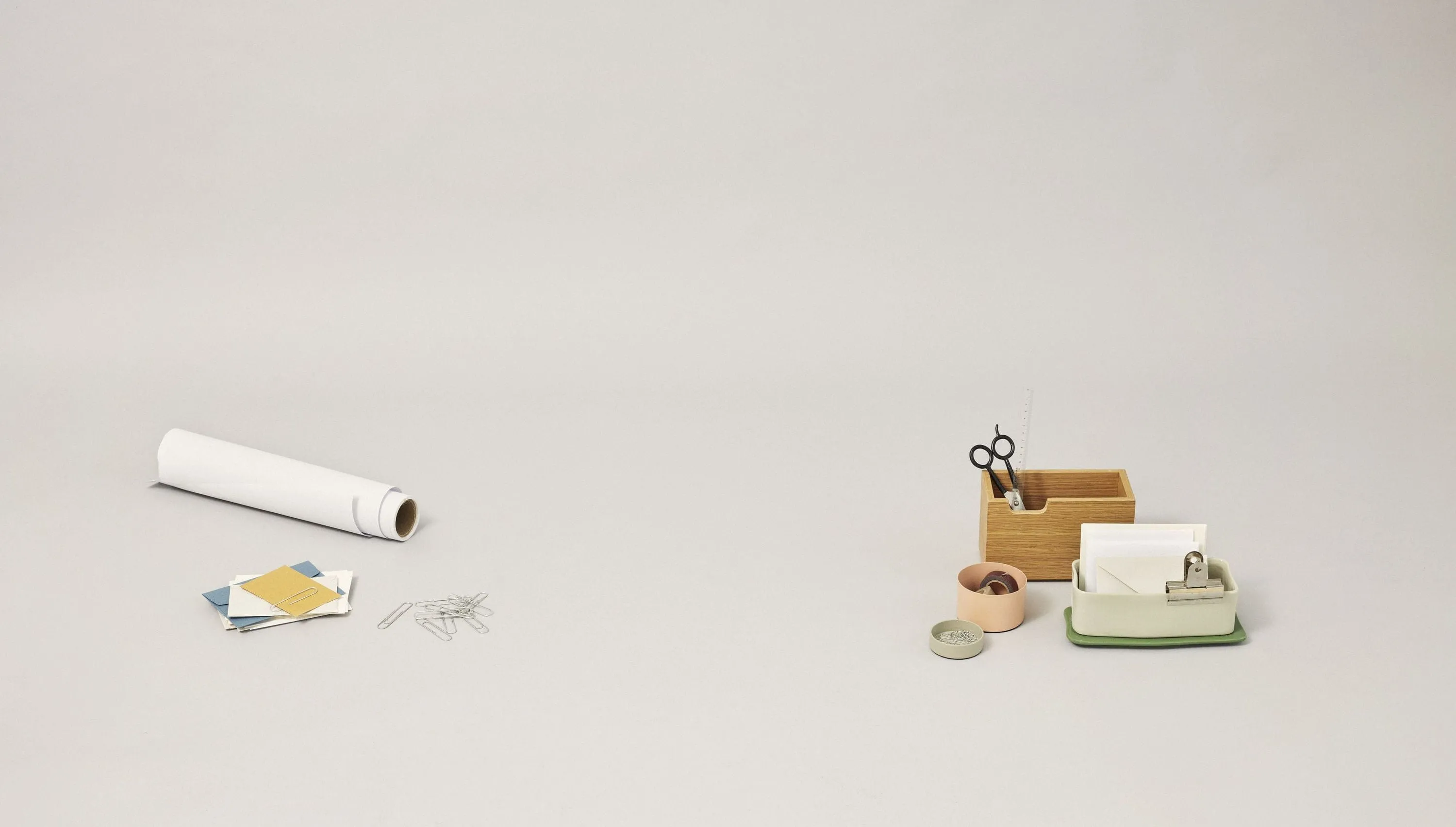 Hübsch Amare Desk Organizer Small, Sand/Green