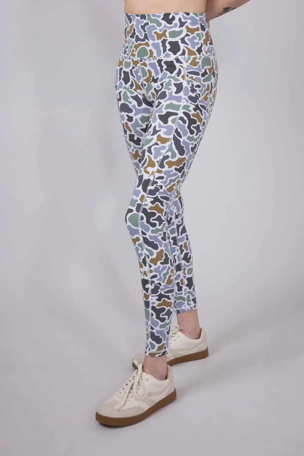 Local Girl Seamed Leggings for Women in Dark Grey Camo | L5160002-LCB