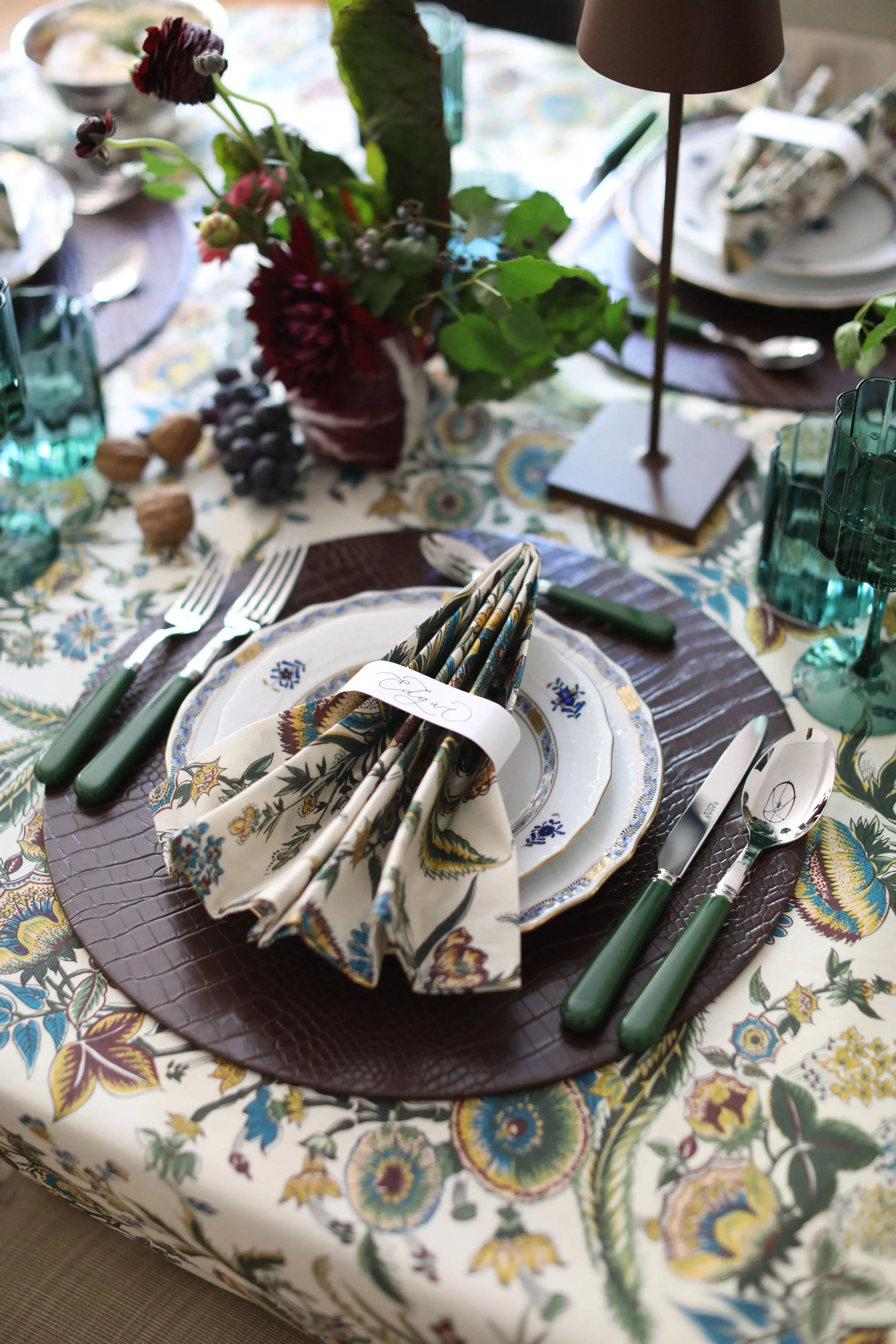Sharp Floral Tablecloth