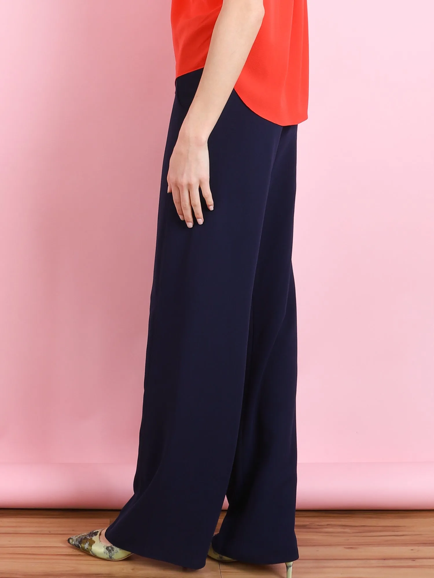 TWIST TROUSER